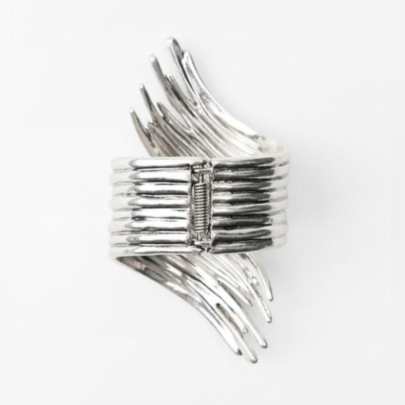 Zara Silver Zinc Metal Trinny Tiffany Style Zinc Steel Bracelet Cuff‎ Yin Yang - Picture 4 of 5